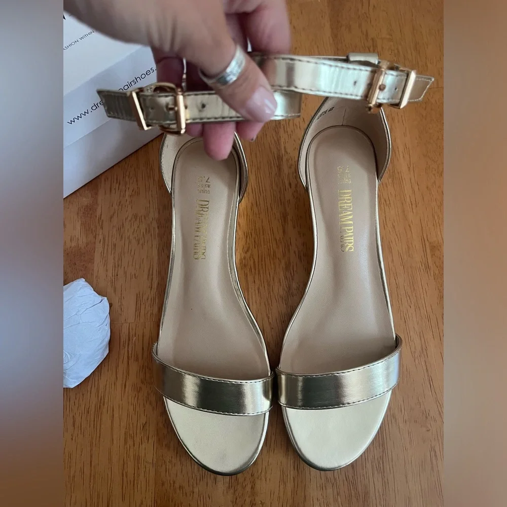 Brand New - Dream Pairs- Gold Low Wedge Heels (size 7.5) - Picture 6 of 13